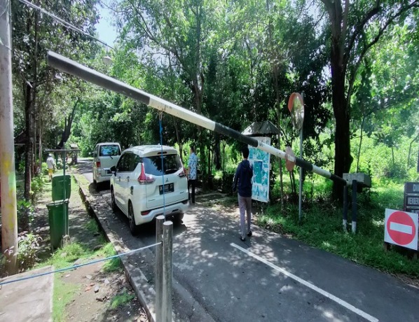 Kondisi di Portal Tegal Bunder pagi kemarin. (Eka Prasetya)