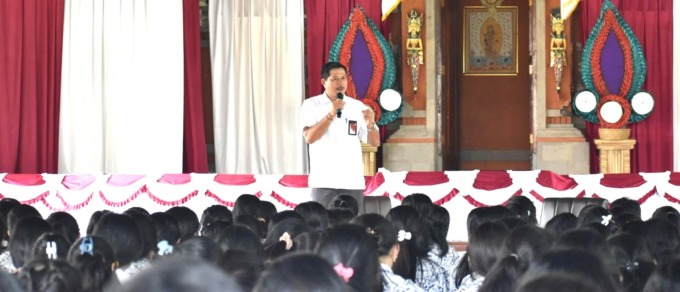 BERLIPAT : Aktivitas di SMA Negeri 2 Semarapura , Klungkung. Kini siswa-siswi yang diterima SNBP dua kali lipat. (Foto: SMA Negeri 2 Semarapura)