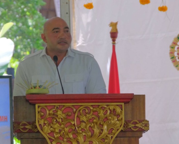 RICUH: Wakil Ketua DPRD Denpasar Made Milawan Arya alias De Gadjah.