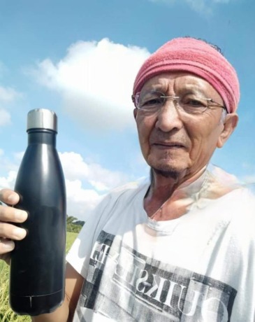 BUGAR: Kakek Yoga rutin mengunjungi Pengobatan Tradisional Jnana Marga untuk “maintenance”. (Jnana Marga untuk Radar Bali) 