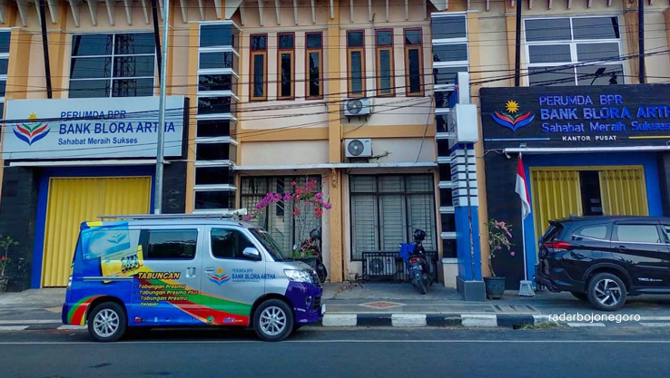 DAPAT MODAL: BUMD Perumda BPR Bank Blora Artha ini mendapatkan suntikan penyertaan modal. (LIZAR EKA N./RDR.BLORA)