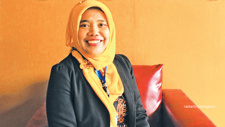 GURU BESAR: Endang Warsiki sosok tak pernah menyerah mengenyam pendidikan. Meraih profesor dan guru besar di IPB. (ISTIMEWA FOR RDR.BJN)