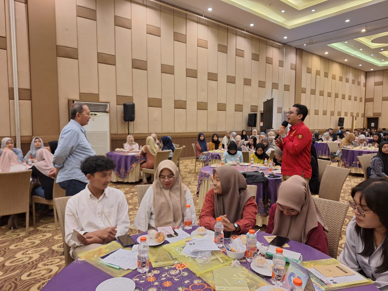 Para hadirin aktif dalam interaksi. (IST/RDR.BJN)
