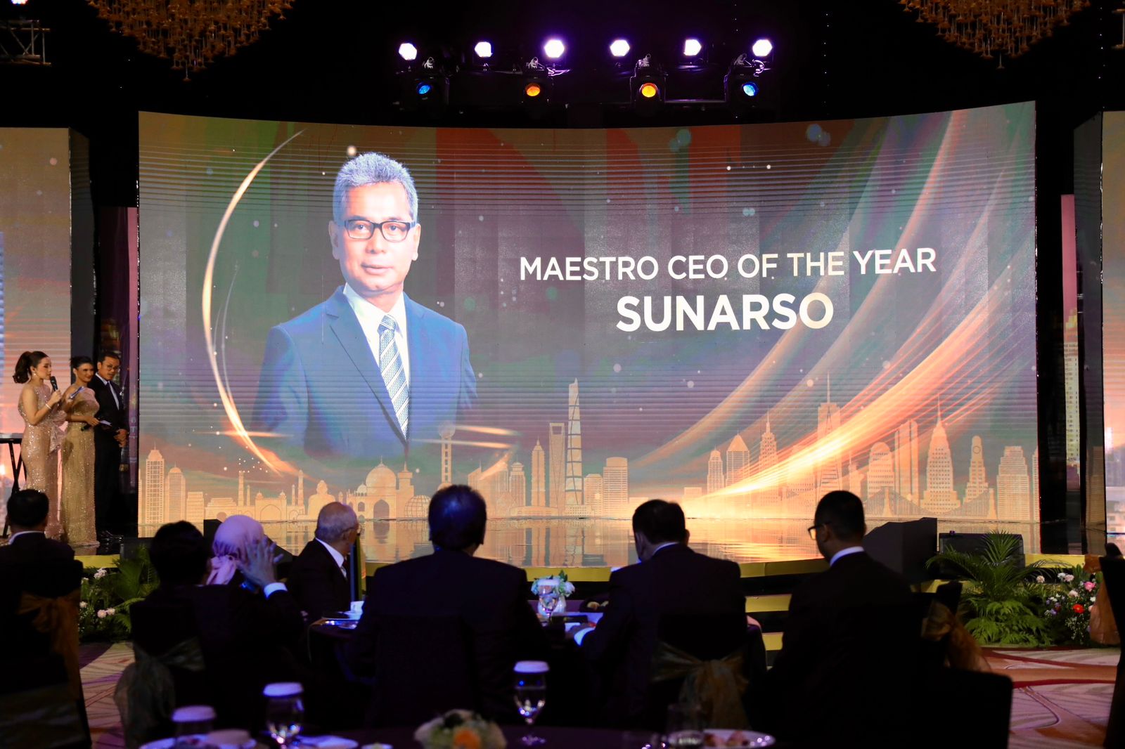 Dirut BRI Sunarso Dinobatkan Sebagai &lsquo;Maestro CEO of The Year&rsquo;.