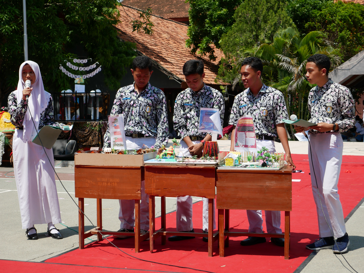 BEREKAYASA: Projek tema Berekayasa dan teknologi untuk membangun NKRI dengan topik pembuatan alat pendeteksi bencana berbasis loT (IST/RADAR BOJONEGORO)