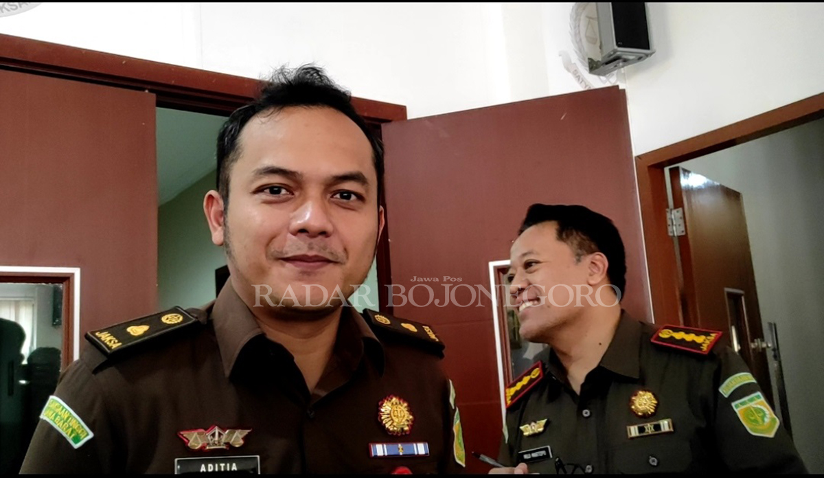 BELUM TETAPKAN TERSANGKA: Tim penyidik kejari memberikan keterangan tentang tak kunjung menetapkan tersangka, meski penyidikan sudah berlangsung sejak Januari silam.
