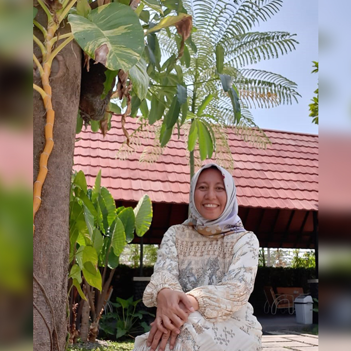 dr Yany Khoirurakhmawati  Kabid Pelayanan Kesehatan Dinas Kesehatan Lamongan