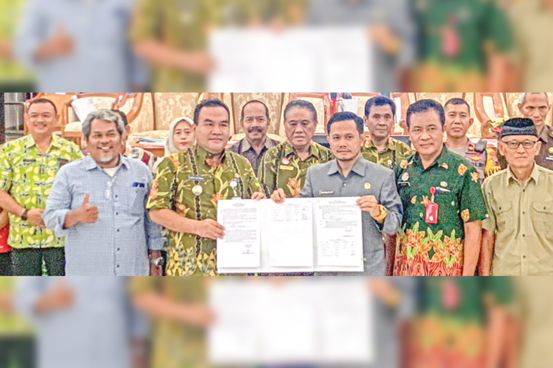 BLORA BERKELANJUTAN: Hasdil Kesespakatan Musrenbang 2025 Kabupaten Blora telah ditandatangani bersama oleh Forkopimda Blora dan perwakilan lapisan masyarakat, Kamis (28/3).