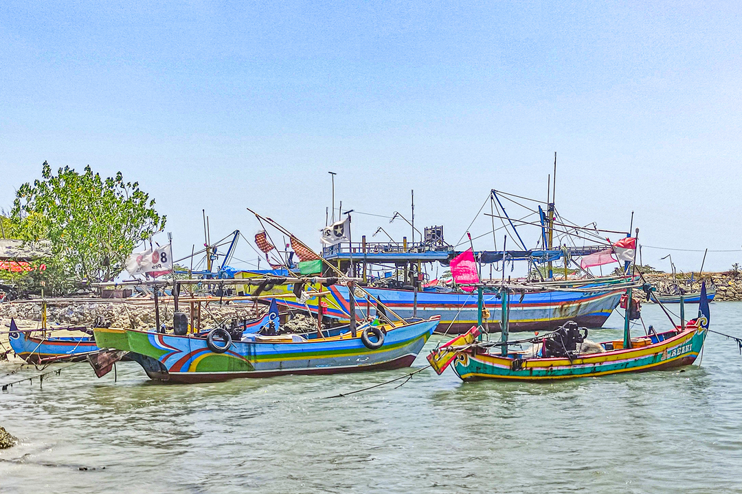 BELUM NORMAL: Cuaca di perairan laut Pantura Lamongan masih berpotensi terjadi angin kencang dan gelombang tinggi.
