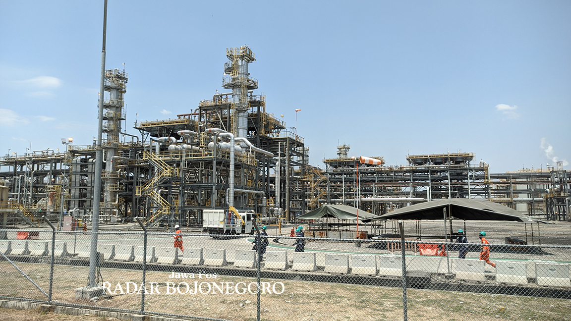 KEMBANGKAN SUMUR BARU: EMCL mengembangkan tajak sumur Banyu Urip Infill Clastik ini diprediski mengandung minyak sekitar 42 juta barel (DHANI WAHYU ALFIANSYAH/RADAR BOJONEGORO)