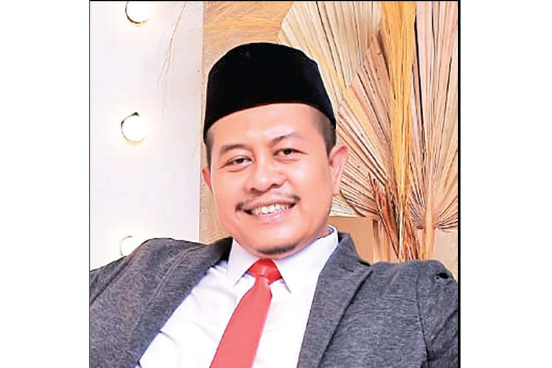 Tahapan persyaratan independen waktunya satu bulan lebih,&rsquo; Mahrus Ali Ketua Komisioner KPUK Lamongan