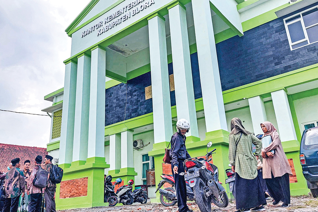 HAJI: Pelunasan biaya haji tahun ini telah ditutup pada Jumat lalu (5/4). Kemenag Blora sedang mempersiapkan segala keperluan para CJH yang akan berangkat sekitar Juni mendatang.