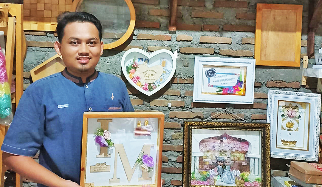 ULET: Hasil karya Muhammad Muflihun di bidang mahar tak perlu diragukan lagi. Usaha yang ia rintis sejak empat tahun lalu semakin matang.