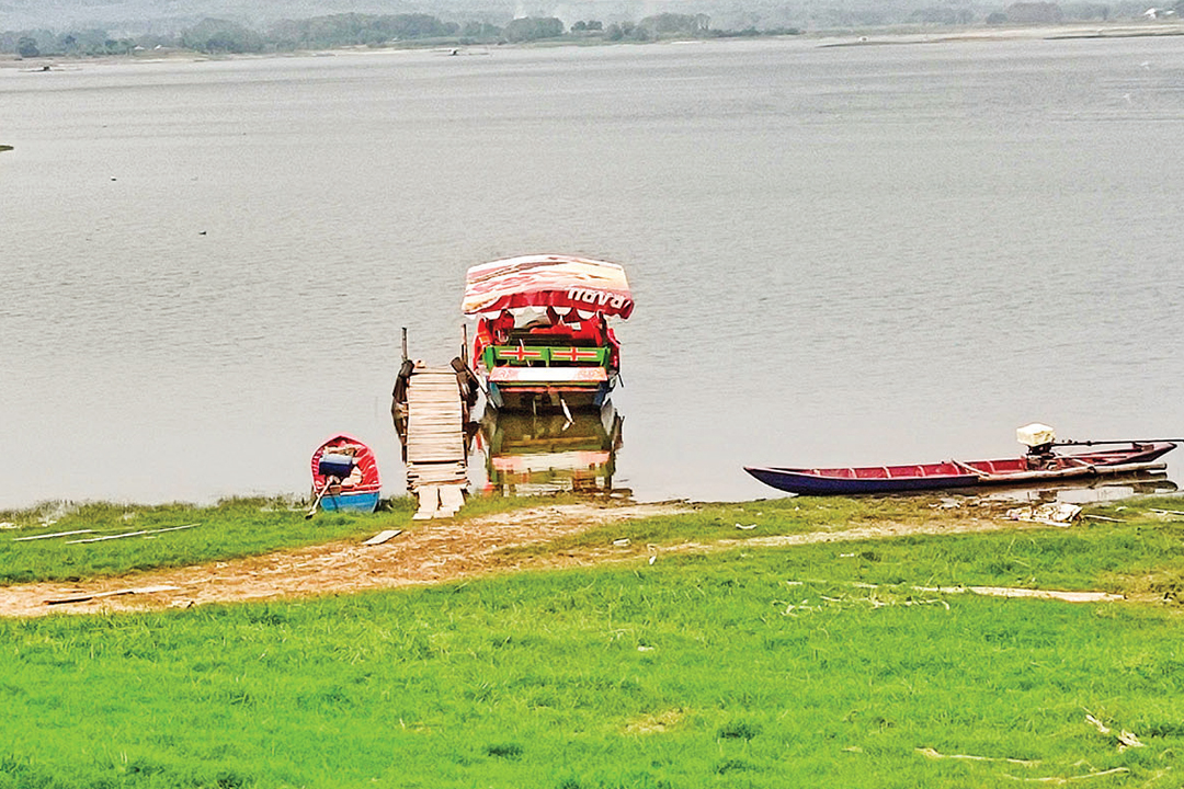 MENUNJANG IRIGASI: Dinas PU SDA Lamongan memastikan sejumlah waduk dan rawa di Lamongan sudah dibuka untuk pengairan pertanian tanam kedua.