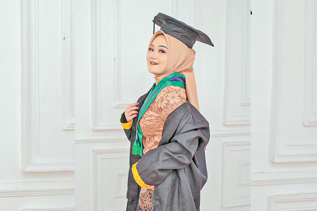 Agustina Nur Indriati .