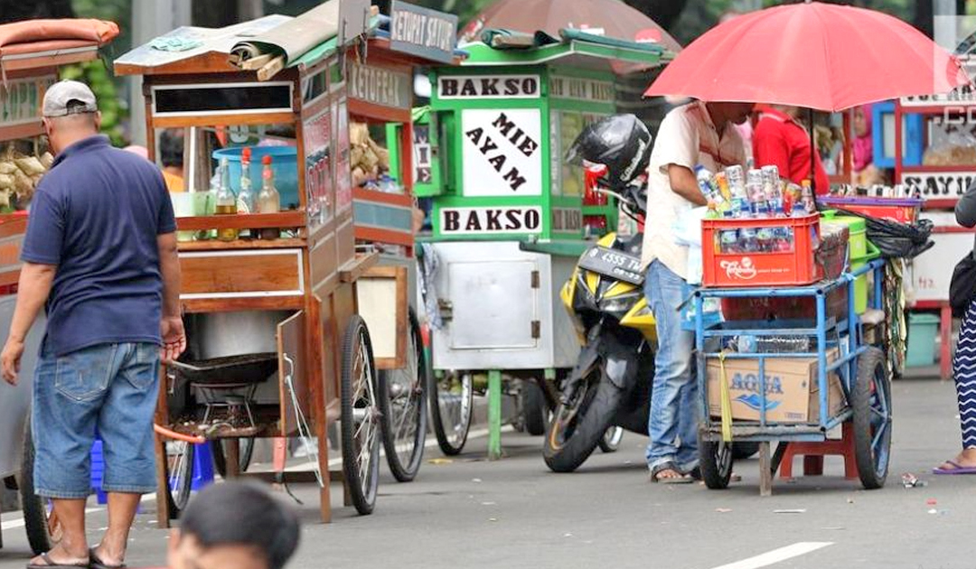 pedagang kaki lima.