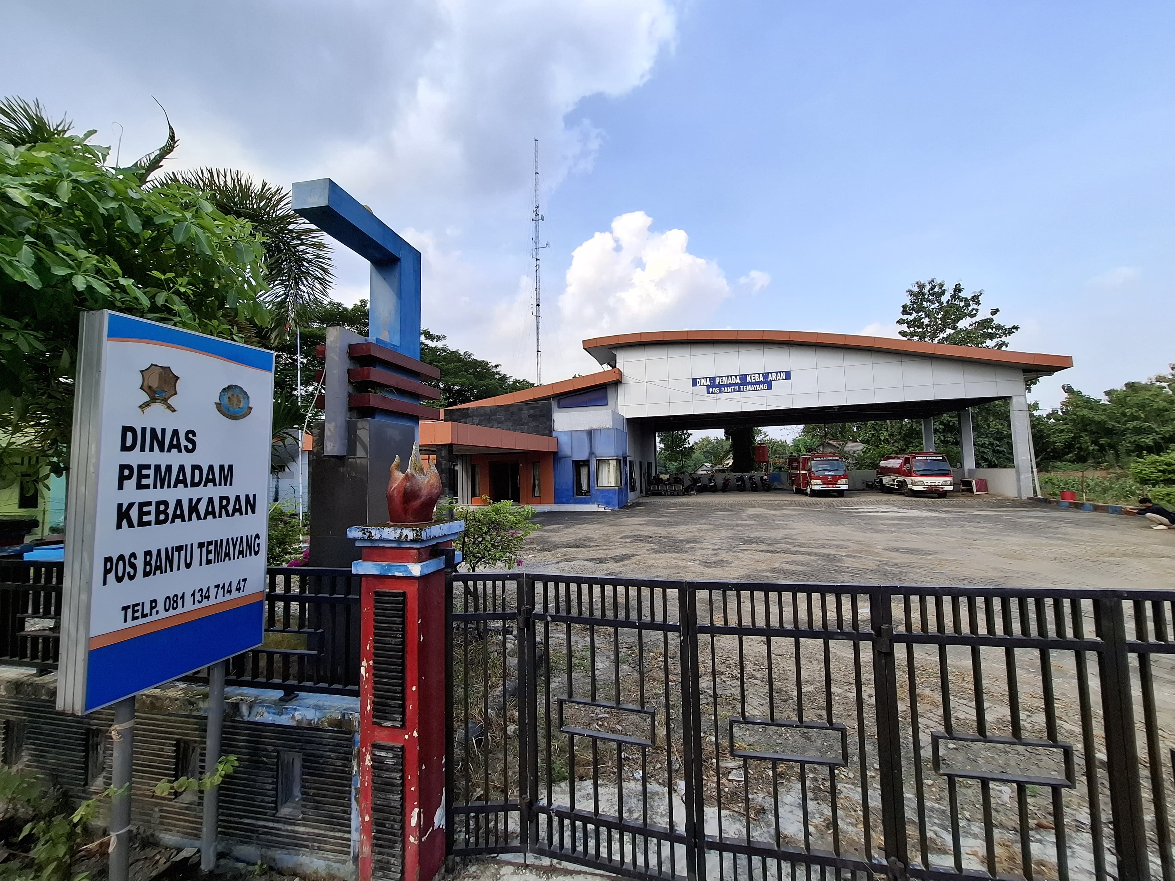 Masyarakat apresiasi adanya Pos Damkar Bantu Temayang yang mempercepat proses laporan kebakaran ataupun penyelamatan.