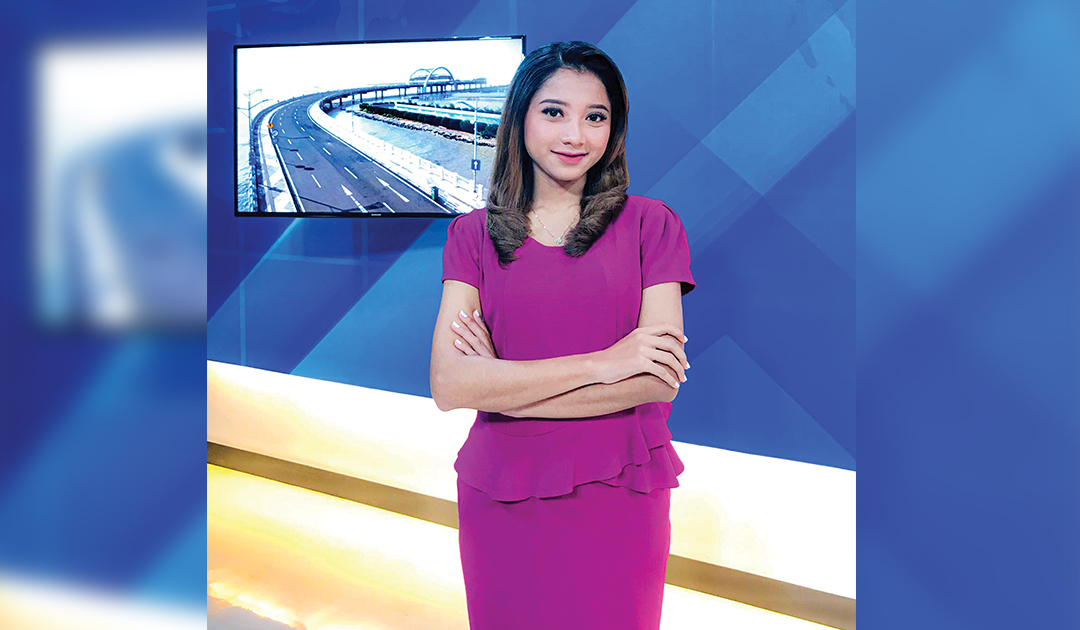 Dewi Ella Winali Ari.