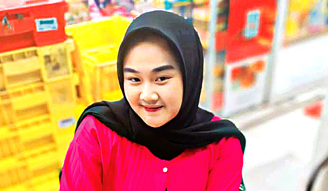 Revalina Hari Pradita.