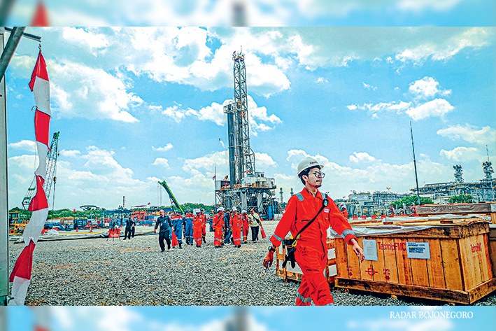TAMBAH SUMUR BARU: LapAngan Banyu Urip di Blok Cepu yang dikelola EMCL telah mengebor sumur baru, diprediksi menambah produksi minyak sekitar 42,92 juta barel.