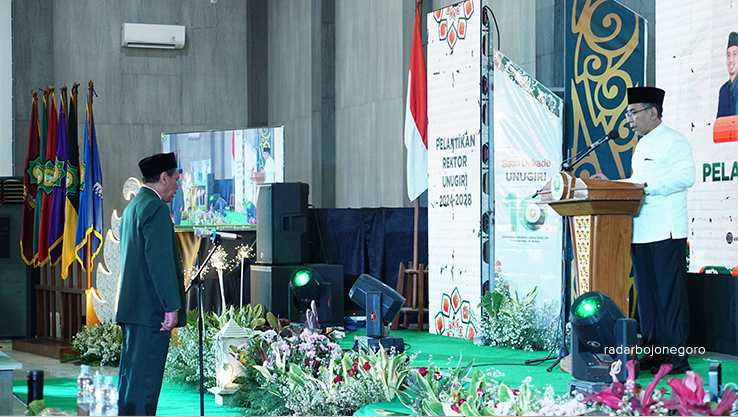 PELANTIKAN REKTOR: Gus Yahya melantik M. Jauharul Ma&rsquo;arif sebagai Rektor Unugiri Rabu (21/8)