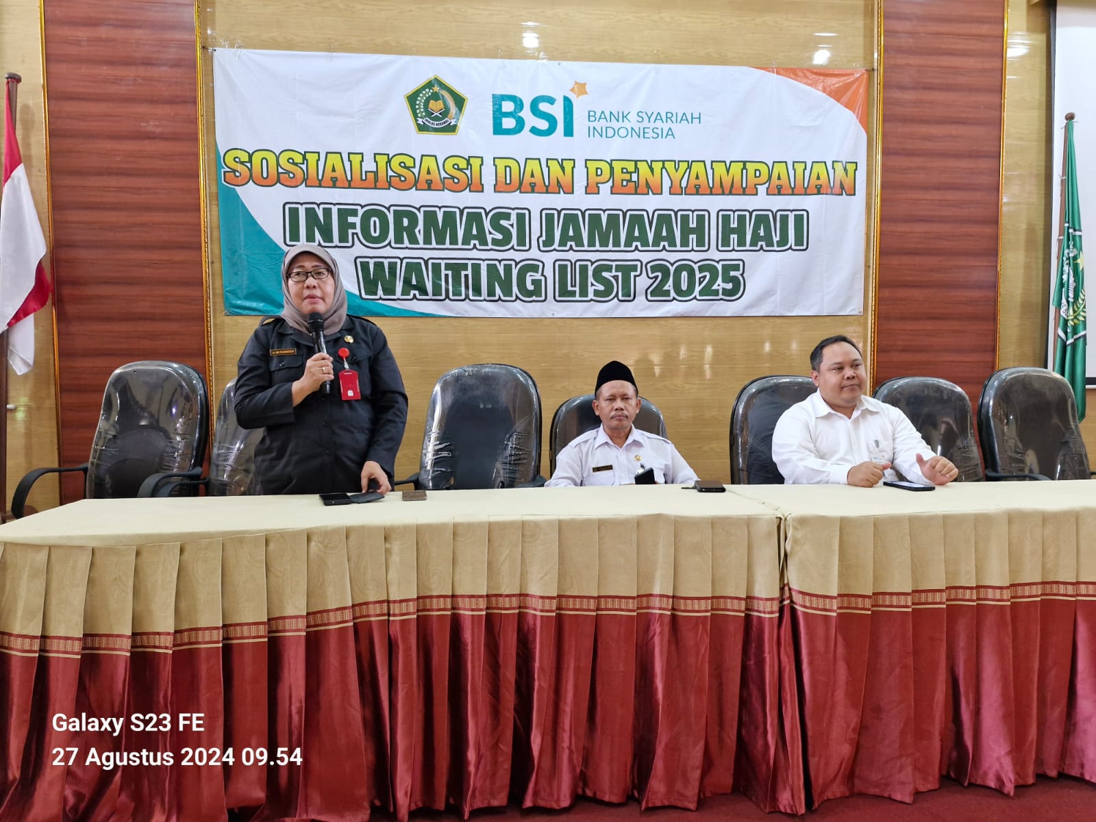 Kantor Kemenag Bojonegoro gelar Sosialisasi dan Penyampaian Informasi Jamaah Haji Waiting List 2025.