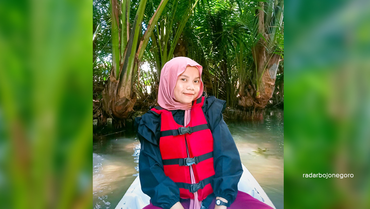 Dariatus Salamah, Menyanyi Jadi Obat. (IST/RADAR BOJONEGORO)