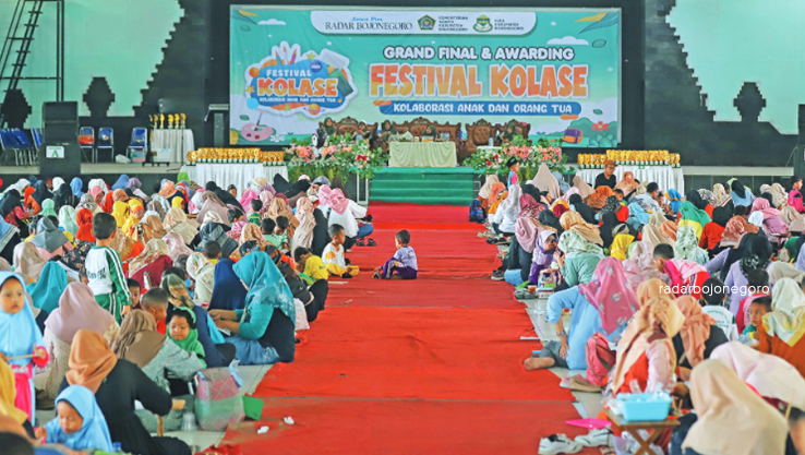 SERU: Acara Festival Kolase berlangsung seru. Para ibu dan anak menikmati seluruh rangkaian acara.