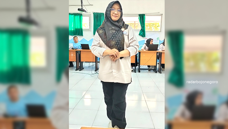 NINIS ARIS WIBAWATI, S.Pd., M.Pd Kepala SMAN 1 Kasiman. (ISTIMEWA/RADAR BOJONEGORO)