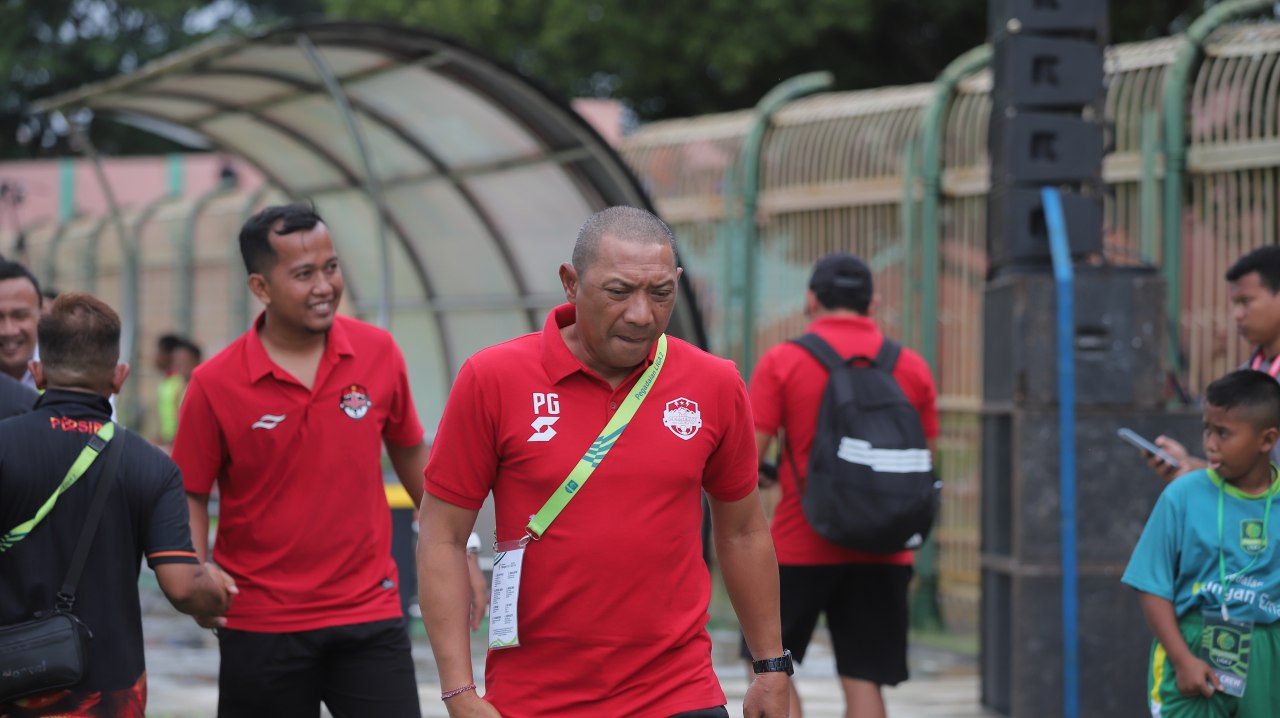 Pelatih Persekat Tegal.
