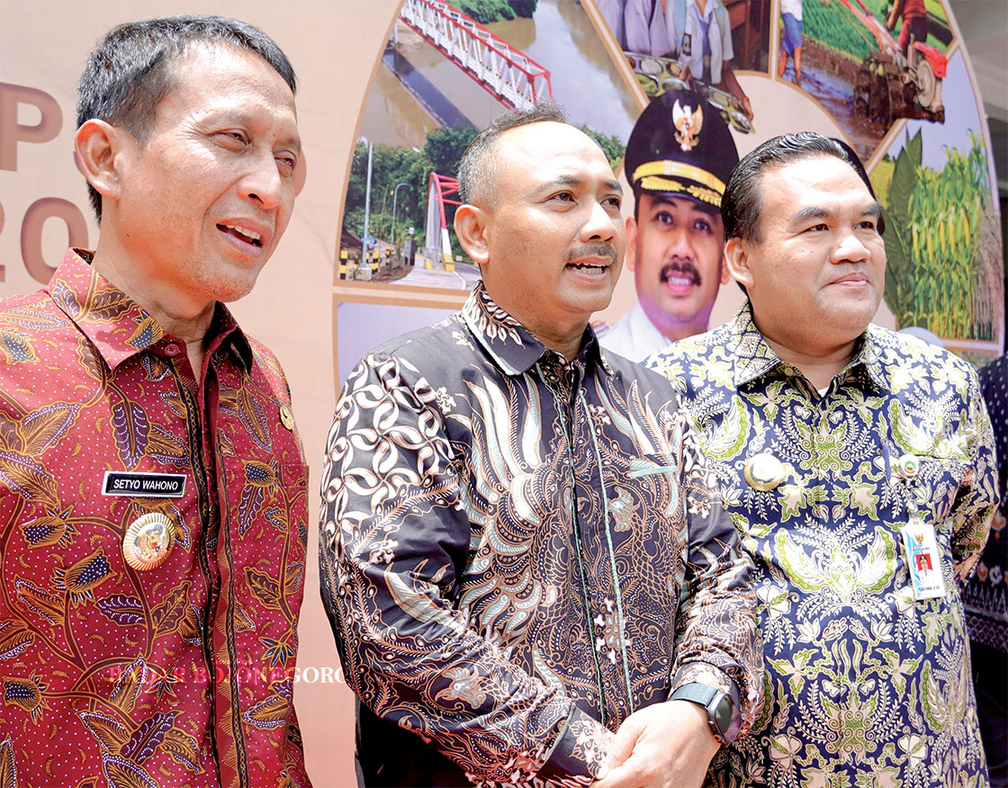 SINERGI: Tiga Bupati terus bersinergi untuk membangi Kawasan Wiranegoro (Ngawi Blora Bojonegoro). (HUMAS PEMKAB BLORA FOR RADAR BOJONEGORO)