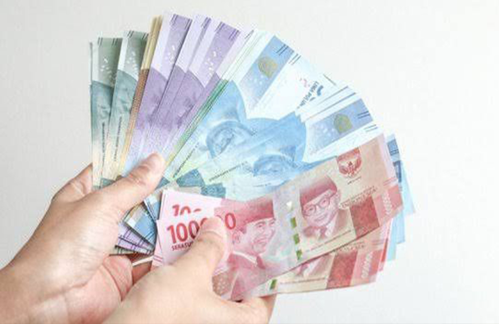Tradisi memmberikan THR setiap hari raya di setiap kalangan