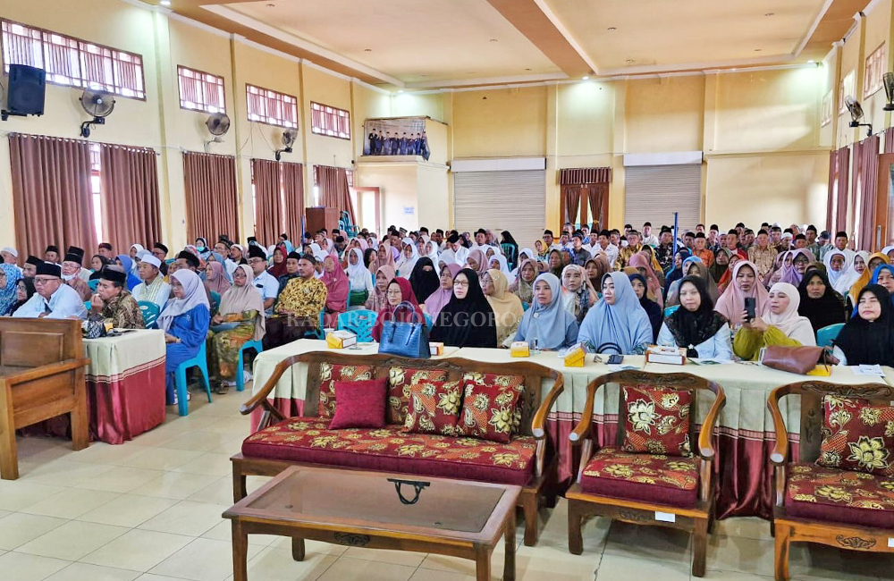 CJH Bojonegoro 2025 ketika mengikuti kegiatan Kemenag Bojonegoro.