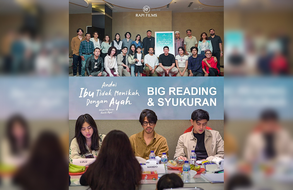 Potret big reading dan syukuran film Andai Ibu Tidak Menikah Dengan Ayah
