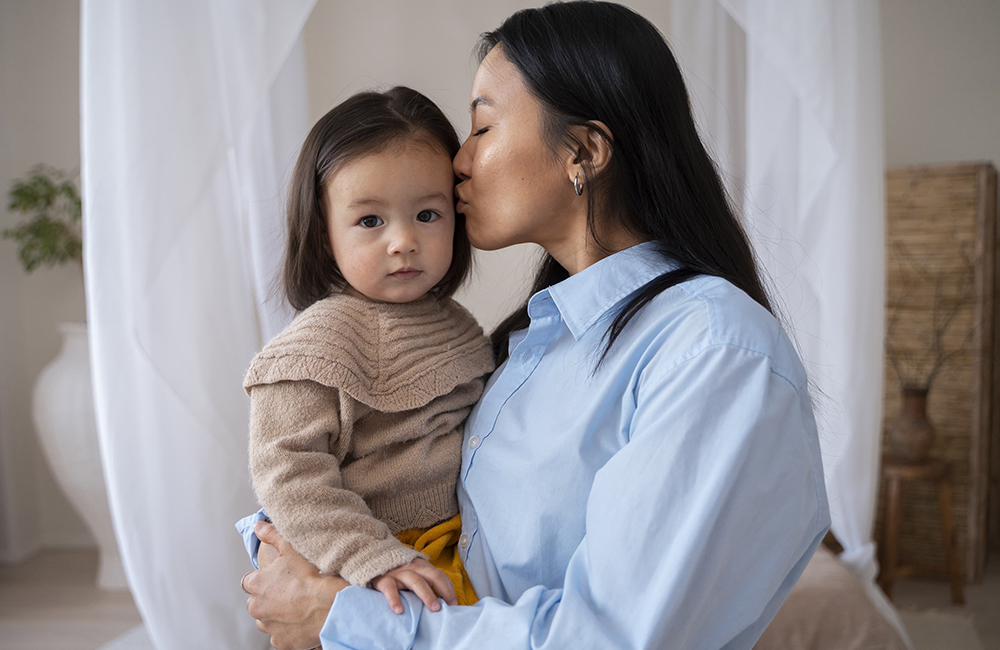 Ilustrasi single parent yang tangguh untuk anaknya