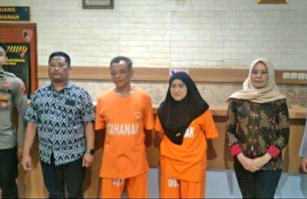 Ketua PP (Pemuda Pancasila) Blora, Munaji bersama Istrinya diringkus Polisi atas dugaan penipuan dan penggelapan.