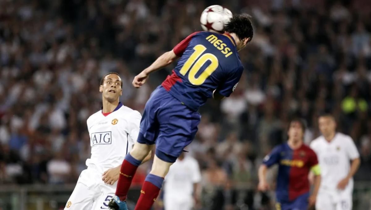 Sundulan Lionel Messi di Final Uefa Champions League (UCL) 2009.