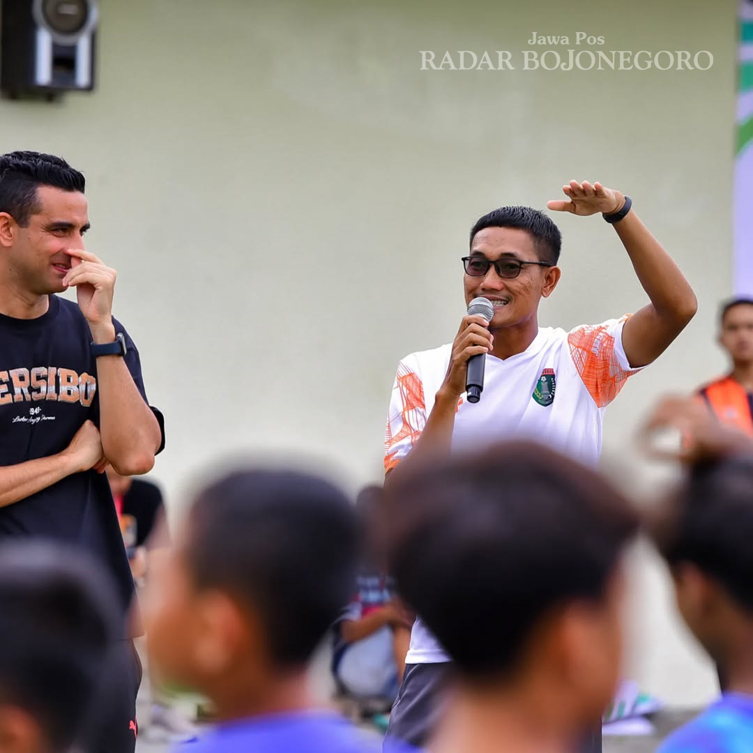 POTENSI ASISTEN PELATIH: Aris Tuansyah dikabarkan menjadi asisten Iwan Setiawan di jajaran pelatih Persibo. (IRVAN RAMADHON/RADAR BOJONEGORO)