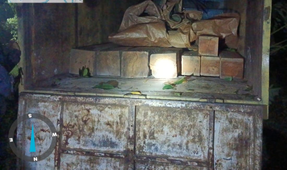 KAYU JATI: Barang bukti pencuurian kayu jati di wilayah KPH Cepu, Kabupaten Blora.