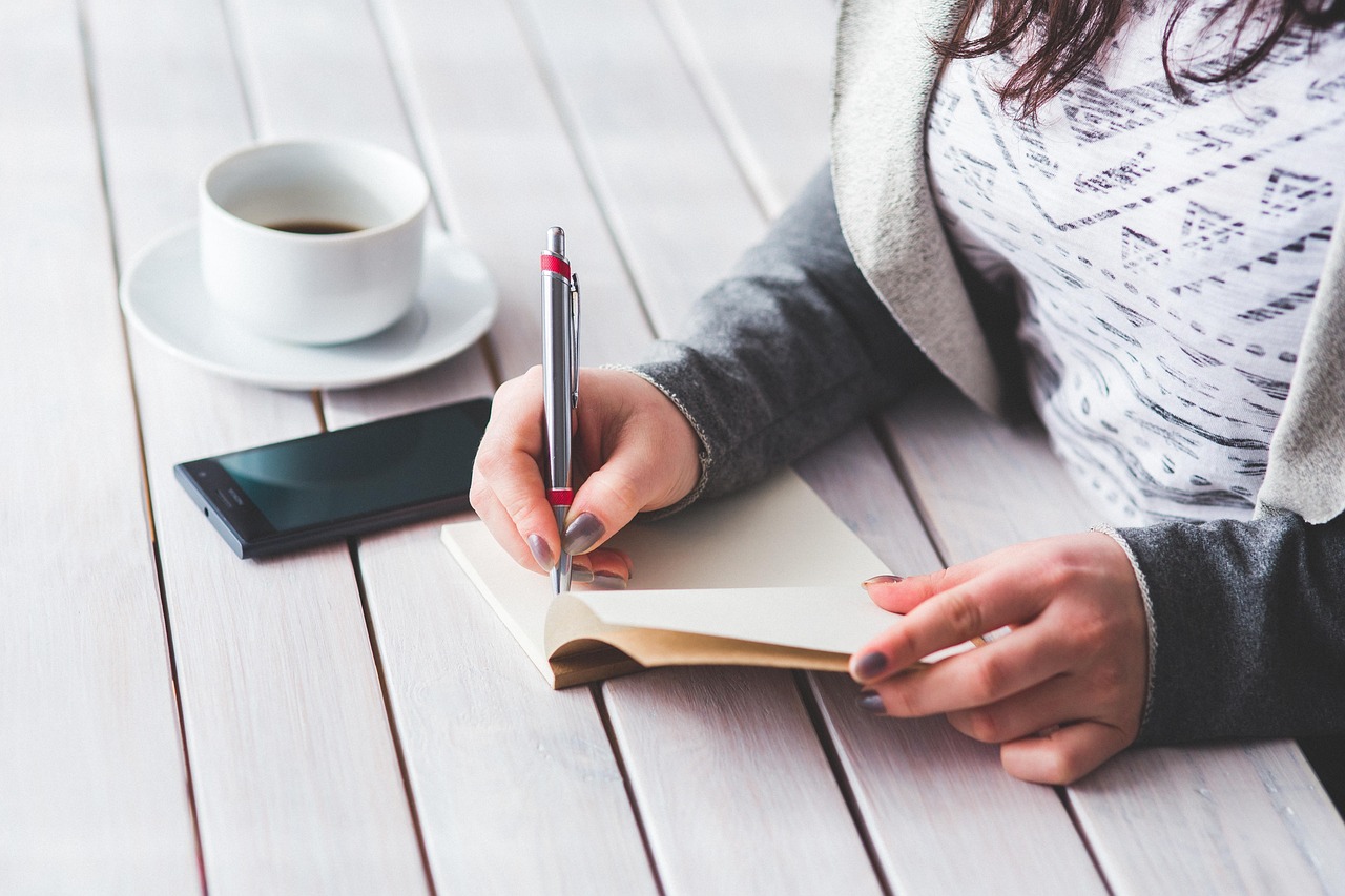 Aktivitas journaling ternyata memiliki keistimewaan dilihat dari psikologi.