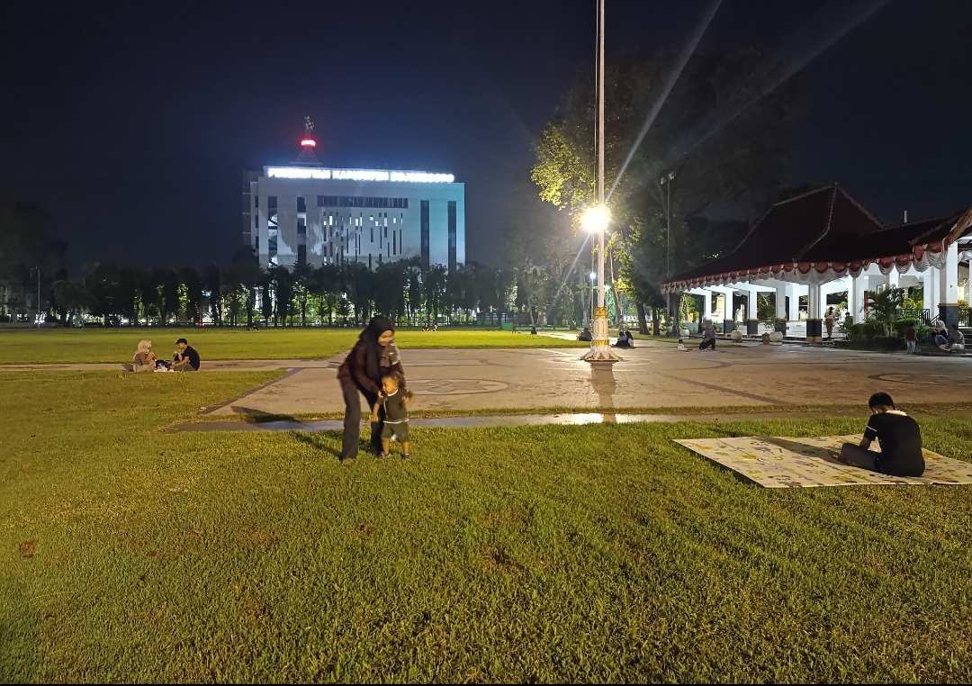 ALUN-ALUN: Pemkab Bojonegoro bakal mengubah wajah Alun-Alun Bojonegoro