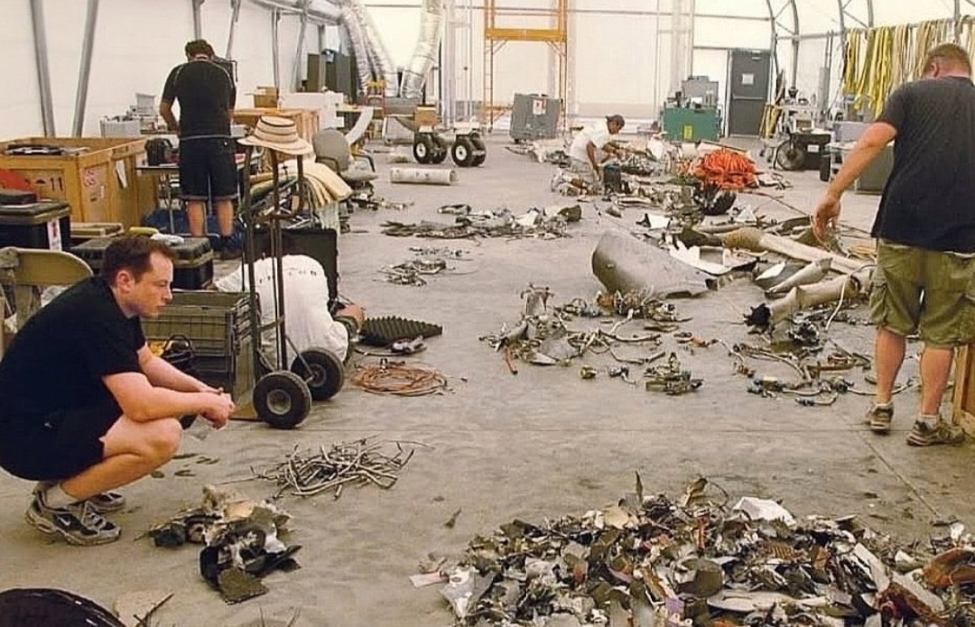 Elon Musk ketika di titik awal membangun SpaceX.