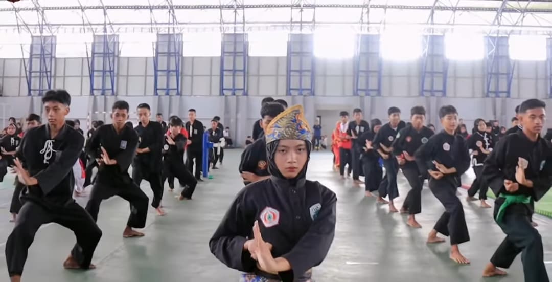 KERUKUNAN: Kejuaraan Pencak Silat Kapolres Cup untuk mejaga kerukunan antarperguruan pencak silat. (ISTIMEWA/RADAR BOJONEGORO)