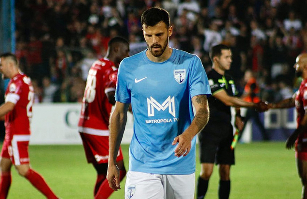 Calon benteng pertahanan Persib Bandung yang disebut Bojan Hodak. Patricio Matricardi, bek jangkung asal Argentina.