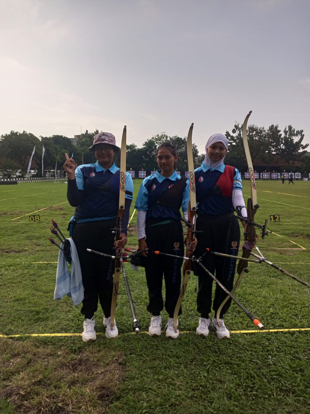 JUARA : Atket Panahan Bojonegoro berhasil raih emas.