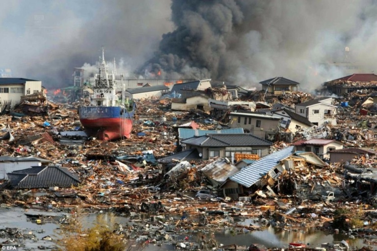 ILUSTRASI GEMPA DI JAPENG