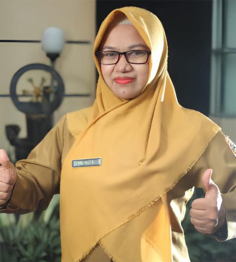 DIPILIH PUSAT: Tri Yuli Setyowati, Kepala Sekolah Rakyat Blora (RAHUL OSCARRA DUTA/RADAR BOJONEGORO)