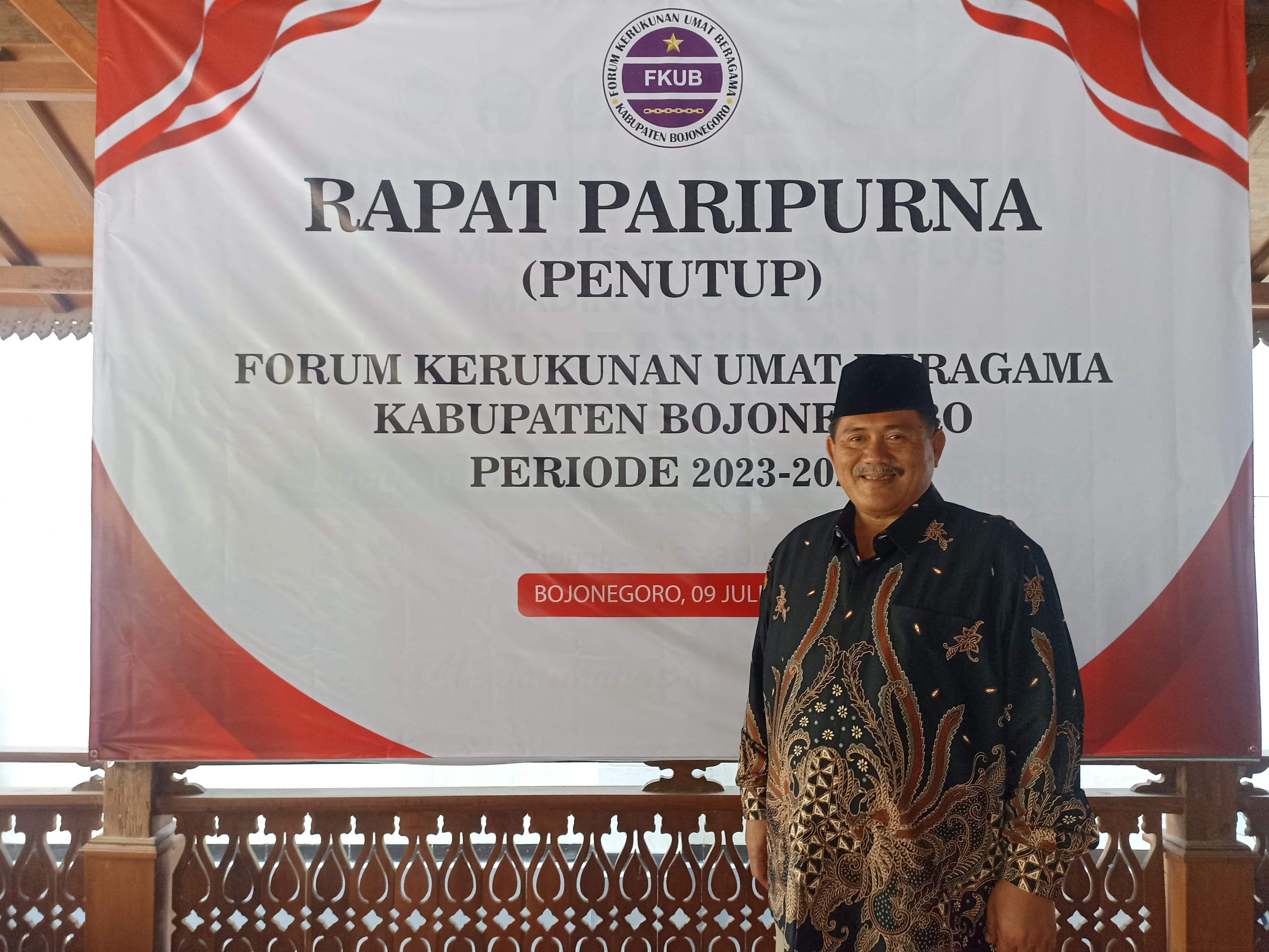 KIAI TAMAM : Ketua FKUB Bojonegoro 2023-2025.