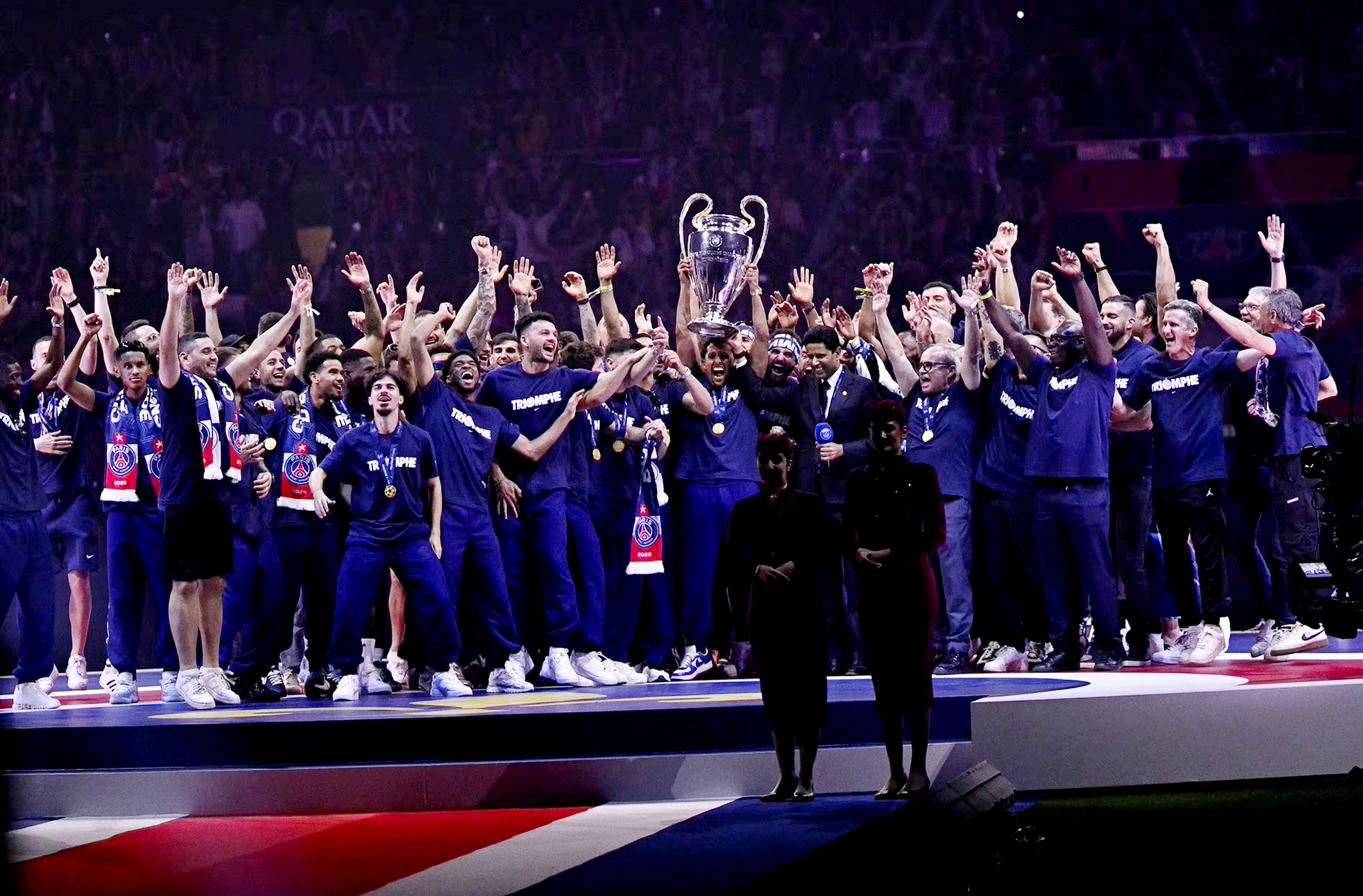 Perayaan juara eropa Paris Saint-Germain. Klub Paris itu telah meraih rekor pendapatan tertinggi di kompetisi Liga Champions.