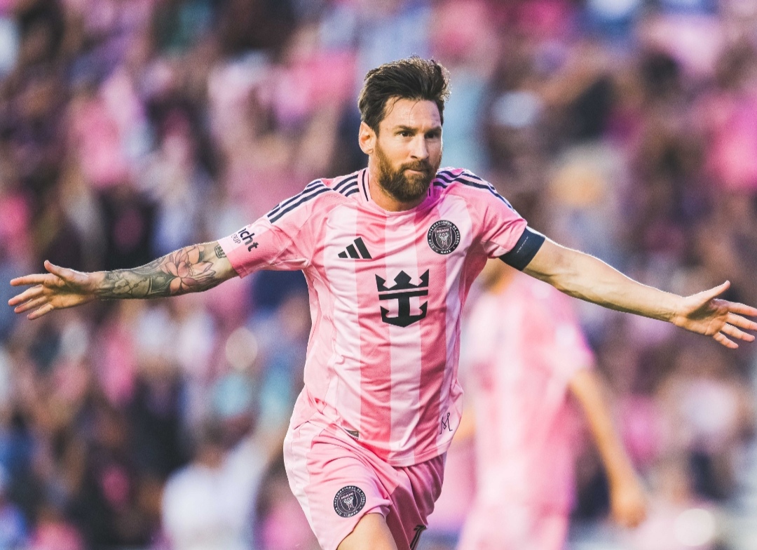 Lionel Messi kembali mencetak gol lewat tendangan bebas untuk The Vice City ketika melawan Nashville.